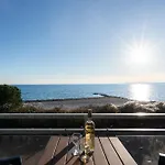 Strandresidenz Nr 03 *